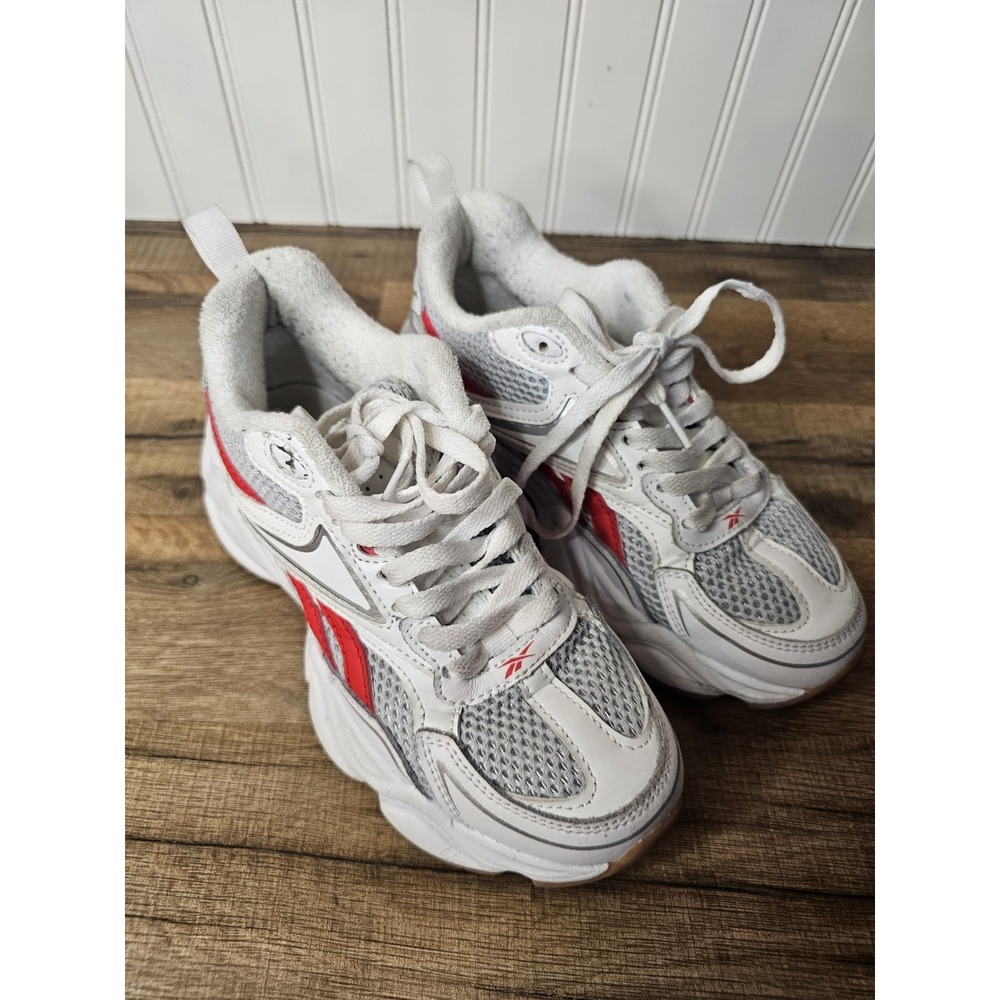 Reebok Women's Charge Sneakers Size 6 Red White Chunky